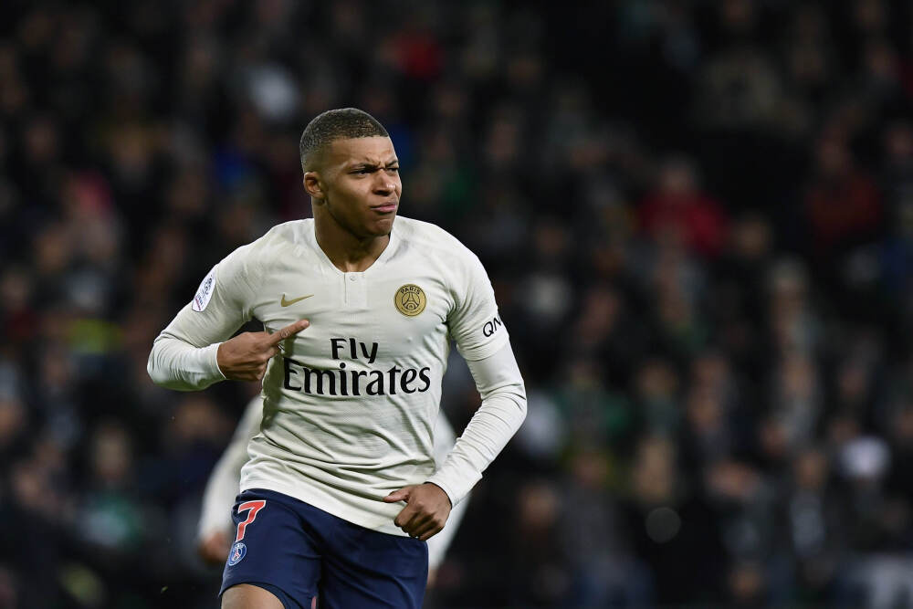 潜力好书《我的七个女师傅风华绝代》，这个主角简直要封神！